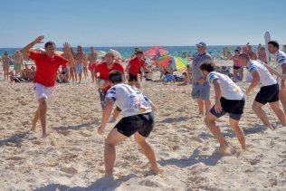 Rugby Rocks abre el plazo para el próximo torneo de Rugby-Playa en La Línea