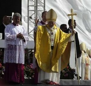 El Papa, "satisfecho" y "agradecido" tras la jornada