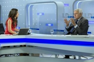 Felipe González reta a Aznar a un debate televisado