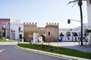 El Partido Socialista reclama la reparación urgente del semáforo de la Puerta de Jerez
