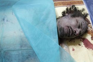 Cae Gadafi, crónica de una muerte anunciada