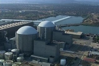 La Central Nuclear de Almaraz II permanece parada tras detectar "altas temperaturas"