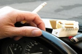 Asocian fumar moderadamente con el riesgo de muerte súbita en mujeres