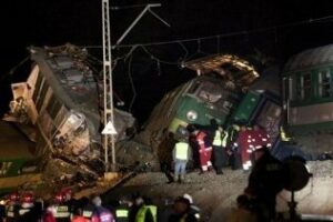 16 estudiantes españoles salen ilesos del accidente de tren de Polonia