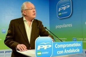 El PP-A ve una excelente noticia que Arenas siga al frente del partido