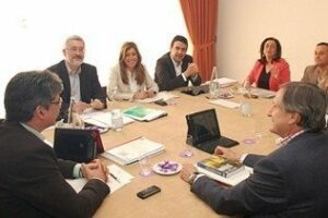 PSOE-A e IULV-CA se comprometen a reformar la Ley Electoral andaluza