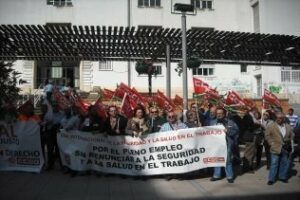 Una treintena de entidades apoyan la manifestación en defensa de la sanidad