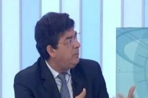 Valderas destaca el "buen dato" del paro, que baja en Andalucía tras 8 meses