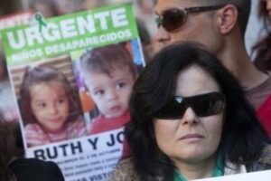 La Policía releva a la forense que hizo el informe de los niños de Córdoba