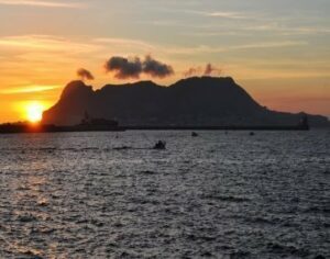Nuevos incidentes con pescadores españoles en las aguas junto al Peñón
