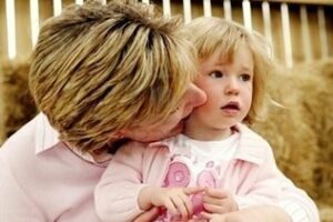 Una jueza deniega reducir jornada: "Tener una hija no es un impedimento"