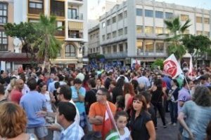La APDHA apoya "que la marea ciudadana" se manifieste el sábado 23 en la Plaza Andalucía