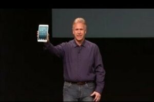 El vicepresidente de marketing de Apple defiende el precio del iPad mini