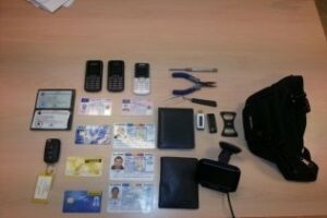 Detenidos tres rumanos por nueve robos con fuerza en San Bernabé y San José Artesano