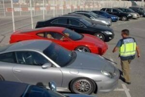 Tres detenidos en Algeciras relacionados con el robo de coches de lujo