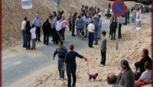 Paloma Baja exige un acuerdo entre las administraciones para dar solución a la duna