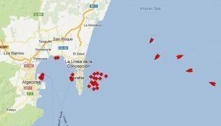El temporal ha llevado las gasolineras flotantes de Gibraltar fuera de la Bahía de Algeciras