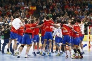 España alcanza 'su' final (Domingo 17,15 h La 1)