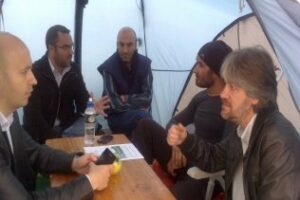 Alberto Garzón pregunta al Gobierno por la situación de los escoltas en huelga de hambre