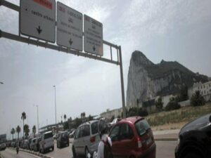 Registradas colas de varias horas en los accesos a Gibraltar