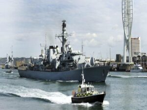 Londres menciona por primera vez a la Royal Navy para "proteger" Gibraltar