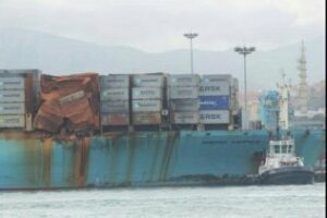 Llega a Algeciras el Maersk Kampala tras sufir un incendio en el Canal de Suez