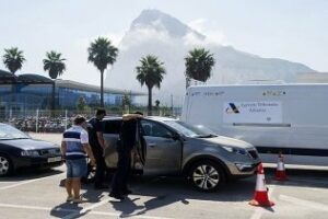 Trabajadores dicen a la UE que no puede "venir avisando" si quiere conocer la realidad de la frontera