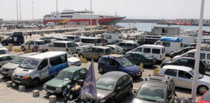 Puertos de Algeciras y Tarifa subsisten al fin de semana con más afluencia de la OPE