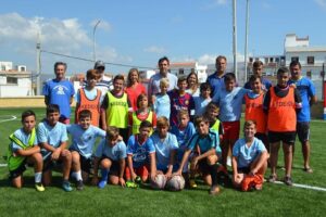 La pretemporada de la Escuela de Fútbol inaugura la reforma en la pista de fútbol 7