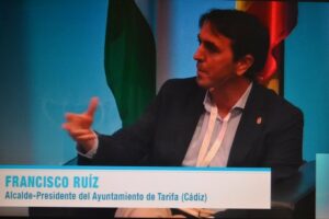 Francisco Ruiz reclama coordinación de los agentes implicados en los menores inmigrantes