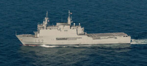 El buque 'Castilla' se convertirá en un cuartel flotante en el Estrecho para un ejercicio OTAN