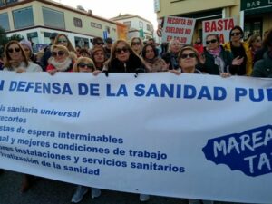 Piden el apoyo de los tarifeños para la caravana por la salud pública que se celebra el viernes en Algeciras