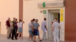 El desempleo baja en Tarifa en 62 personas y cierra febrero con 2.096 parados