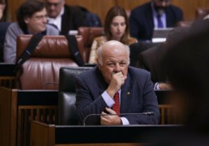 La Junta informará este miércoles en el Parlamento sobre las medidas para frenar la pandemia