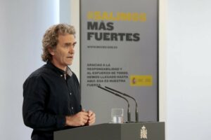 Simón advierte: "Que nadie se confunda. Las cosas no van bien. Cada día tenemos más transmisión"