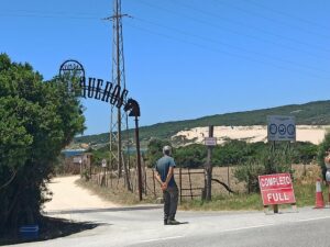 Cerrados los accesos a Bolonia, Zahara y Los Caños