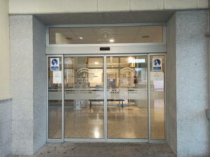 El Campo de Gibraltar entra en el nivel 4 con 310 nuevos contagios y un muerto el fin de semana