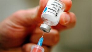 Andalucía anuncia que empezará a vacunar "a finales de este mes de diciembre"