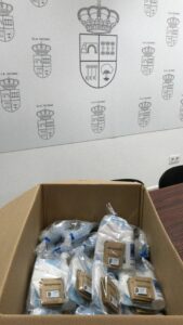 El Ayuntamiento de Facinas repartirá unos 300 kits anti-Covid a sus vecinos mayores de 65 años