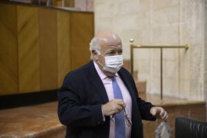 Aguirre defenderá "con vehemencia" la segunda dosis de AstraZeneca y pone el ejemplo de Gibraltar