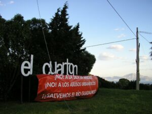 Vecinos de El Cuartón lamentan el coste que supondrá para el Ayuntamiento expropiar la urbanización