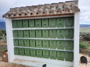 Los vecinos de Paloma Baja, Arroyo Viñas y Los Majales estrenan buzones de correos