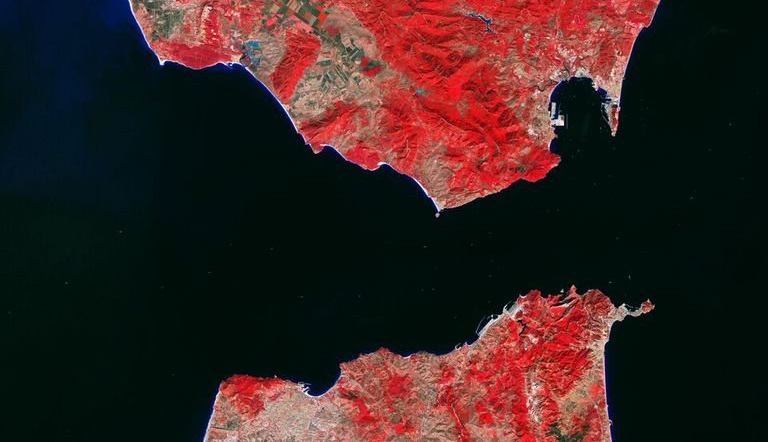 La misión espacial Sentinel-2 capta una espectacular imagen del Estrecho de Gibraltar
