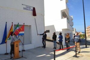 Inauguran la nueva avenida Primero de Mayo en la circunvalación de Albacerrado