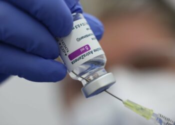 Andalucía ampliará esta semana la petición de cita directa para vacunarse a los nacidos entre 1975 y 1980