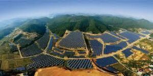 El Psoe y PP no permiten solicitar a la Junta la ordenación de megaproyectos fotovoltaico