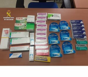 La Guardia Civil investiga a una parafarmacia de Tarifa por la venta de medicamentos sin autorización 