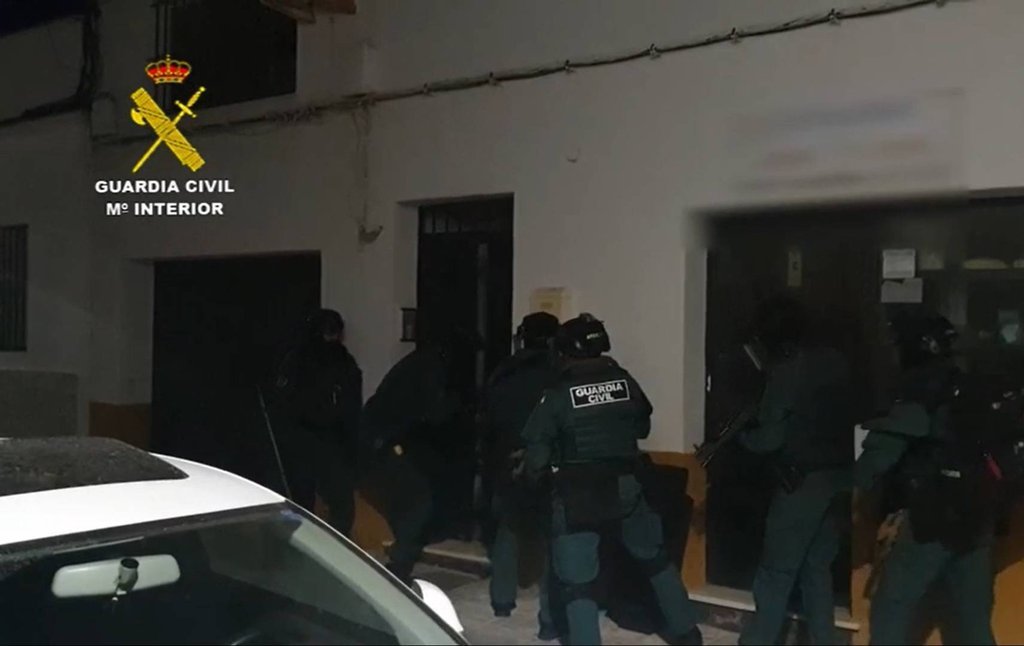 La 'operación Jureles' logra la detención 36 personas, interviene más de una tonelada de hachís, cinco embarcaciones y siete vehículos