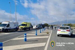 Varios turismos implicados en un accidente con un herido leve a la entrada de Tarifa