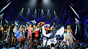 Ver vídeo  'Los diez países que pasan a la final de Eurovisión 2013 desde la segunda semifinal'